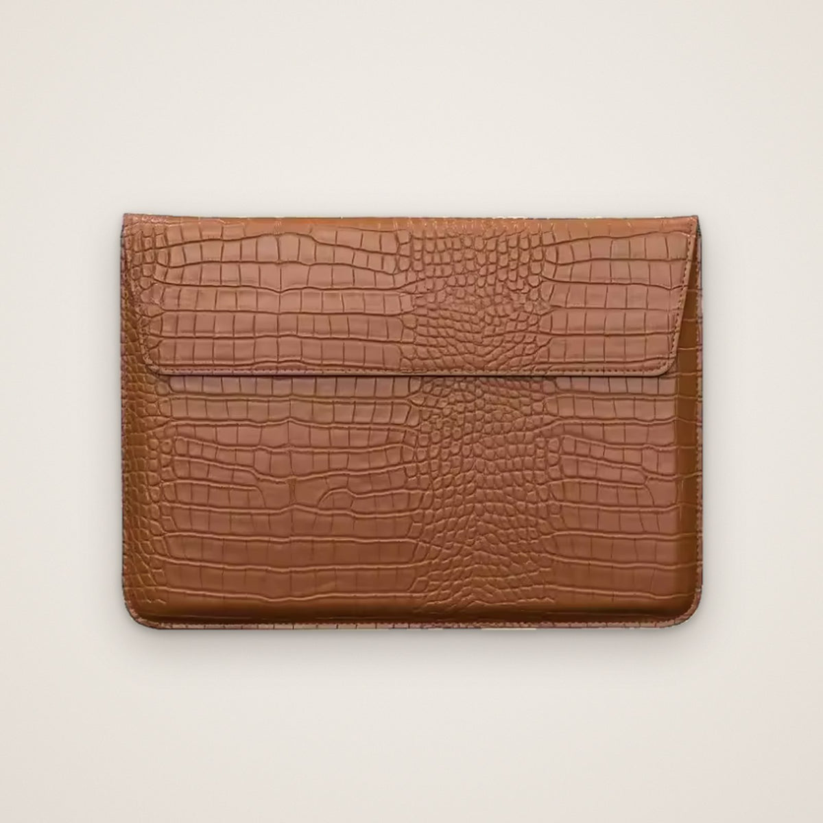 L’Enveloppe – Croc-Embossed MacBook Sleeve 13″–14.2″